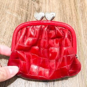 ✏️ 3/$25 Brighton Red Croc Heart Change Purse